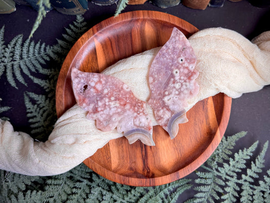 High Quality Amethyst Flower Agate Butterfly Wings on Gold Stand
