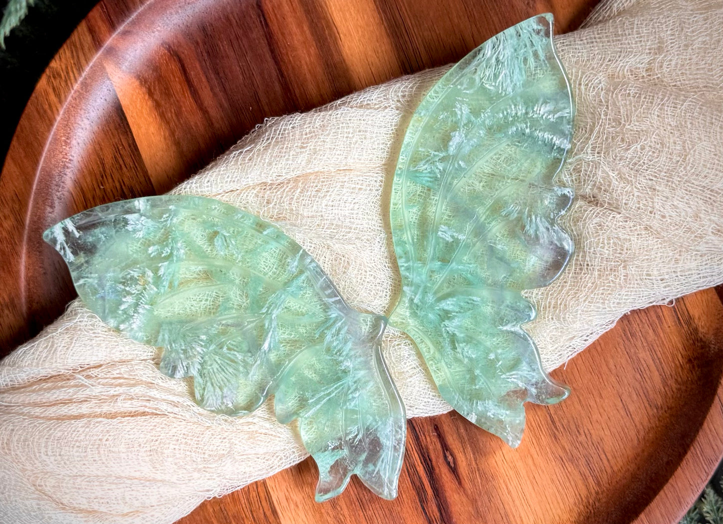 Baja Blast Feather Fluorite Butterfly Wings on Gold Stand