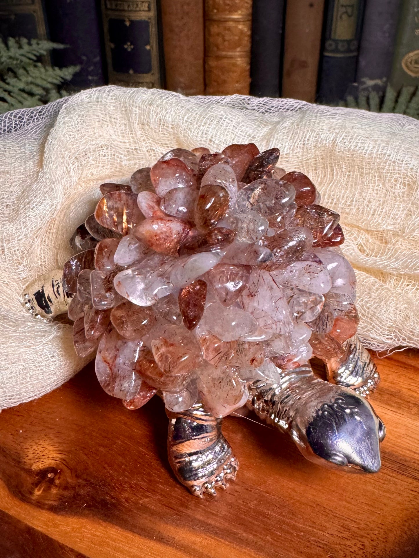 Red & Copper Rutile Chip Turtle Lamp