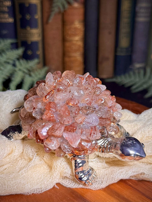 Copper Rutile Chip Turtle Lamp