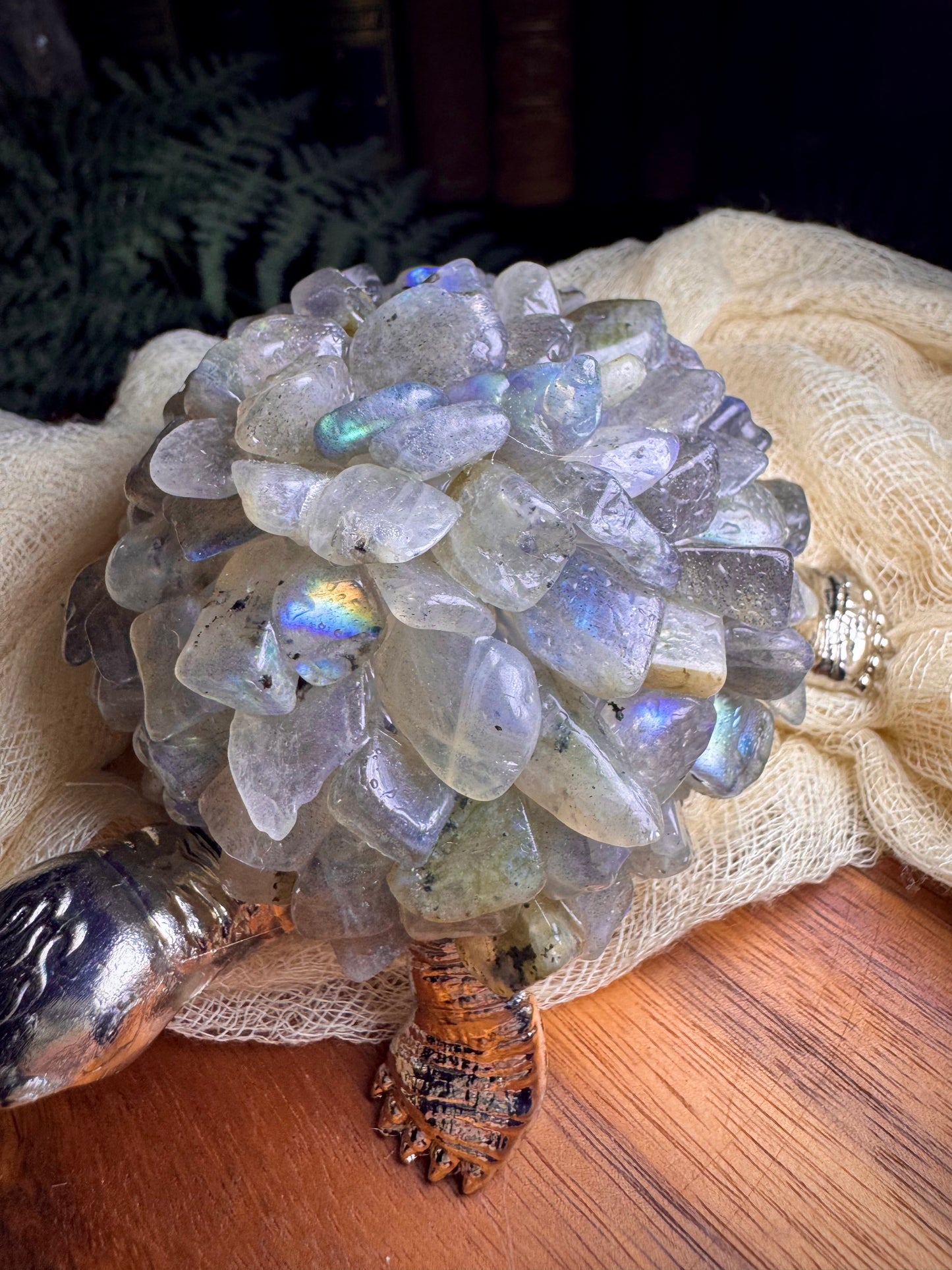 Labradorite Chip Turtle Lamp